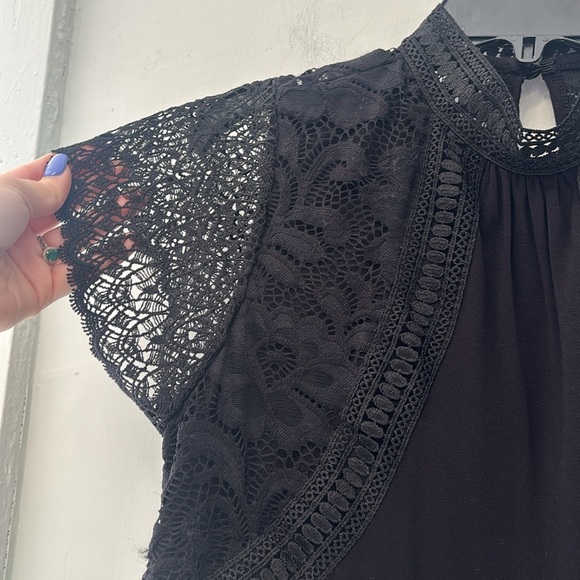 Cable & Gauge Black Lace Blouse Size XS - Picture 3 of 5